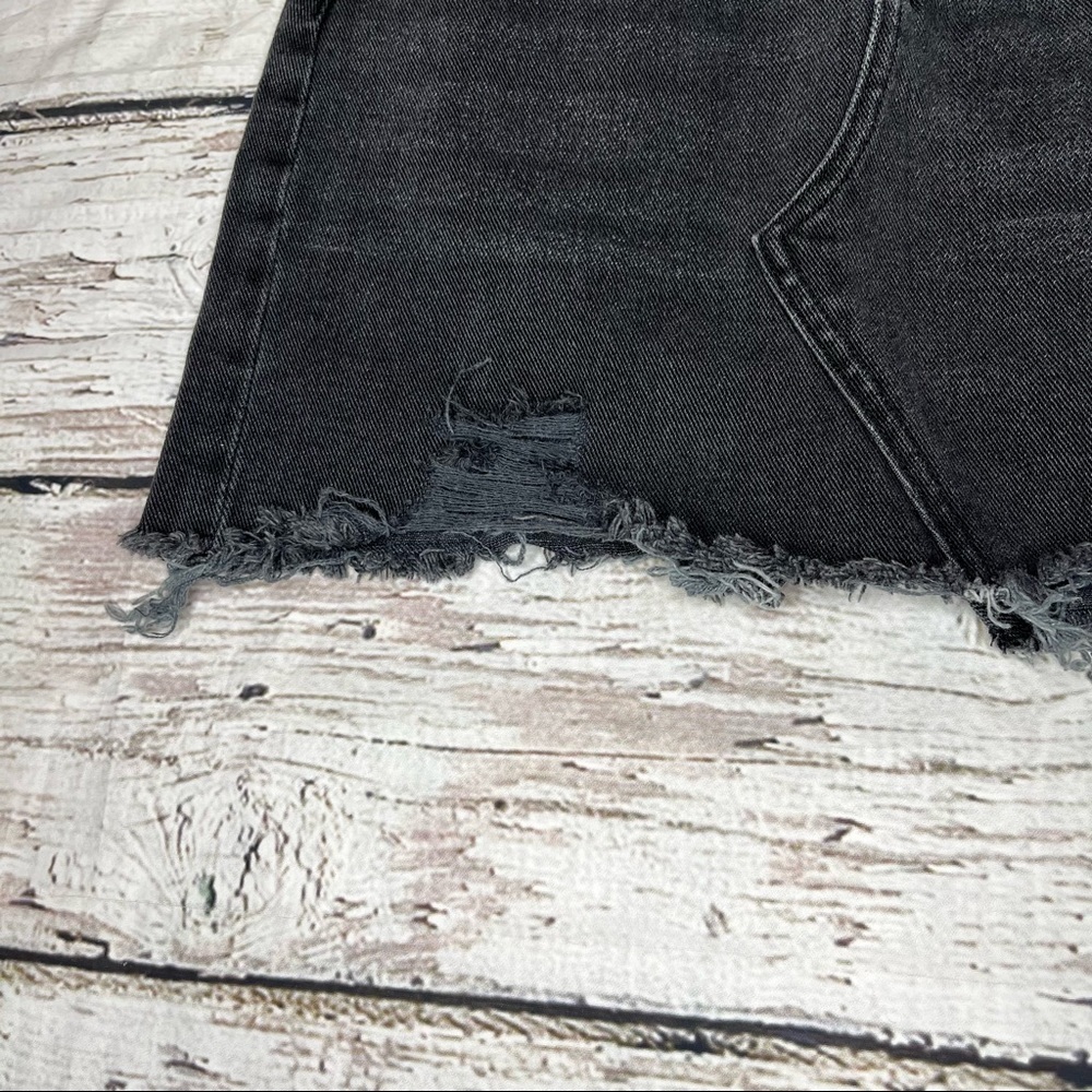 PacSun Denim Raw Hem A Line Mini Skirt Size 25 - Picture 4 of 7